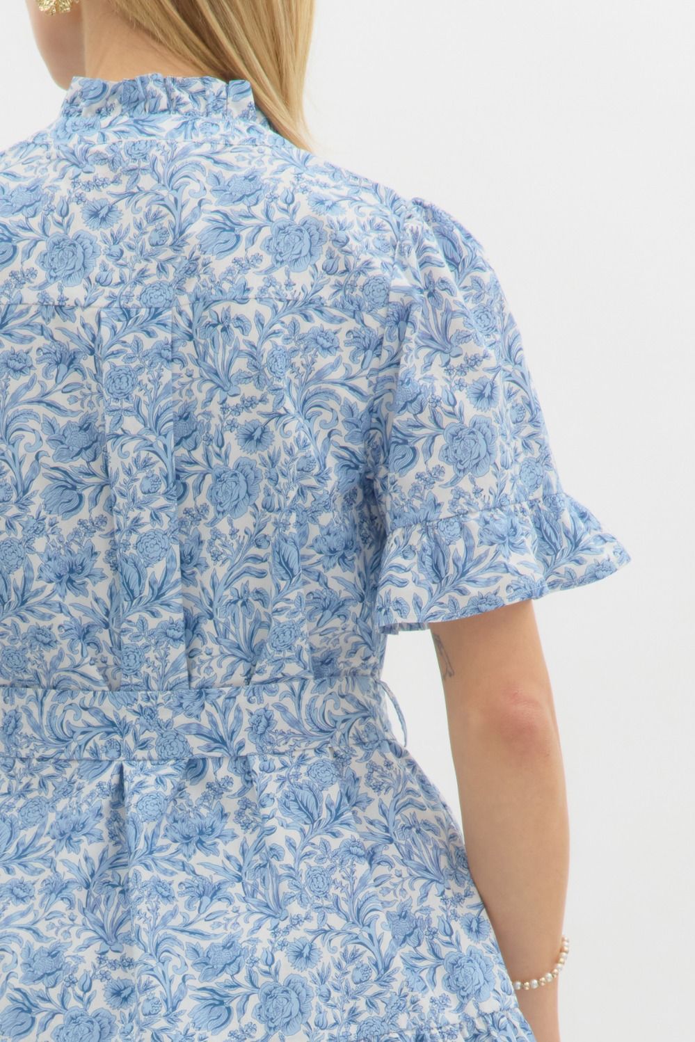 Blue Floral Print Pullover Mini Dress