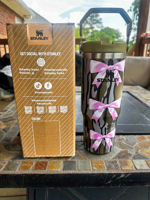 30 Oz Mossy Oak Tumbler (Copy)