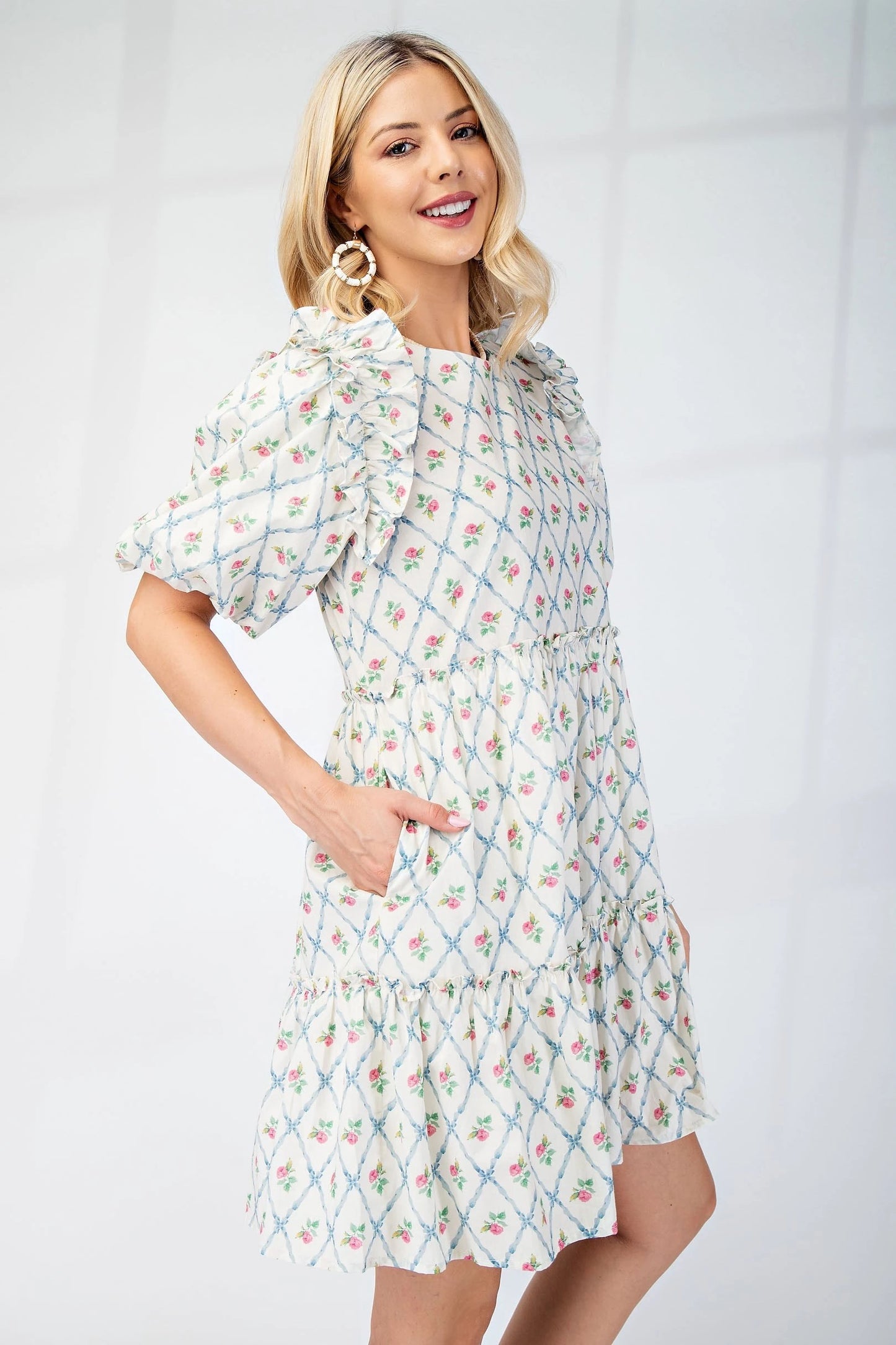 GIGIO - Round Neck Mini Babydoll Dress with Puff Sleeves and Ruffle Details