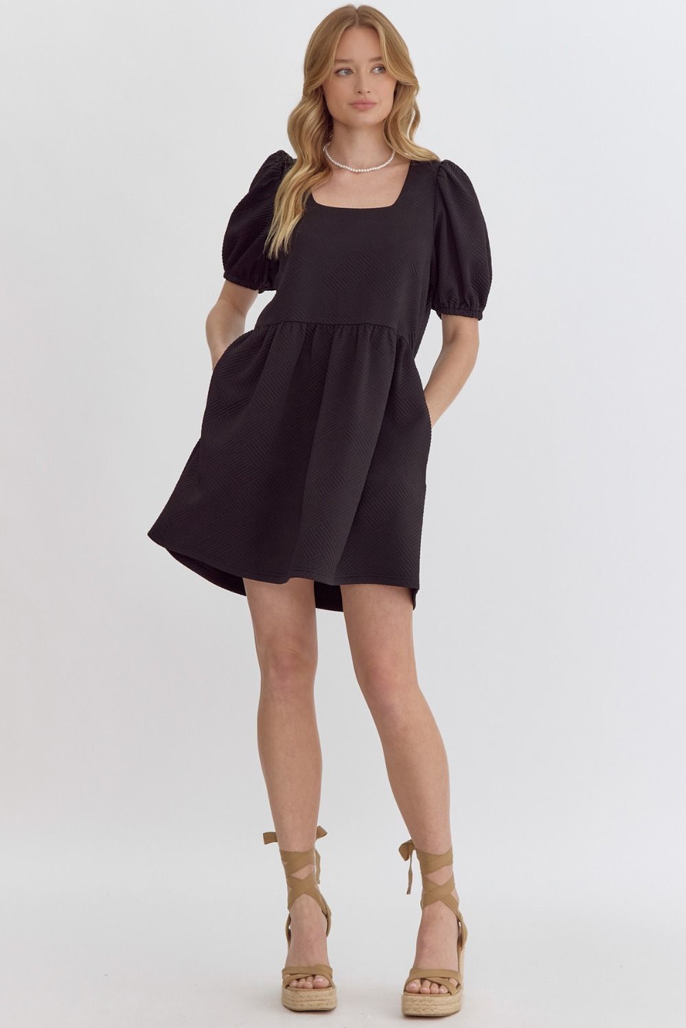 Entro Black Textured Babydoll Dress – Hill Of Beans Outfitters